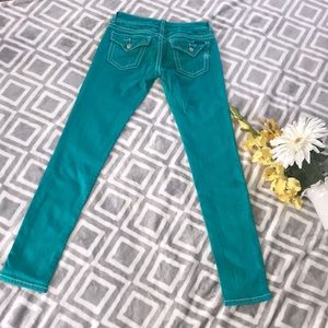 EUC Miss Me Skinny Jeans 26, Teal